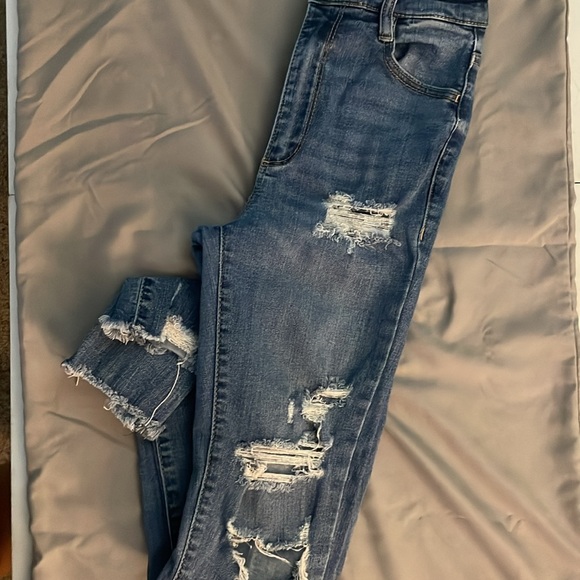 Garage Women’s Jeans - Picture 2 of 3